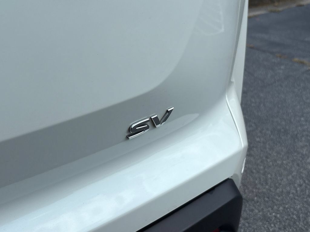 Used 2024 Nissan Pathfinder SV FWD image 19