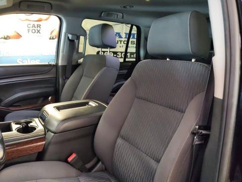 Used 2018 GMC Yukon SLE w/ SLE Value Package image 19