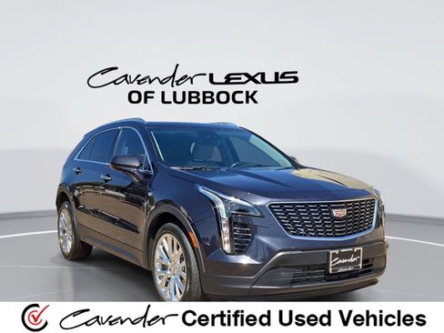Used 2023 Cadillac XT4 Luxury w/ Cold Weather Package FWD image 1