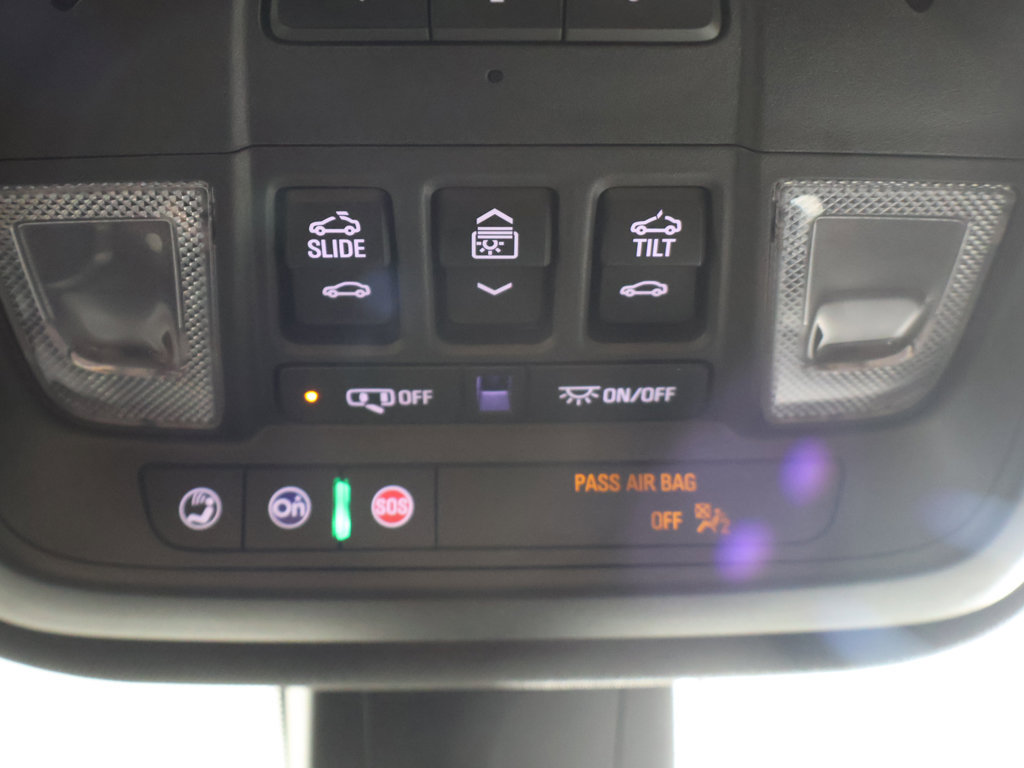 Used 2023 Chevrolet Traverse Premier w/ Redline Edition AWD/4WD image 58