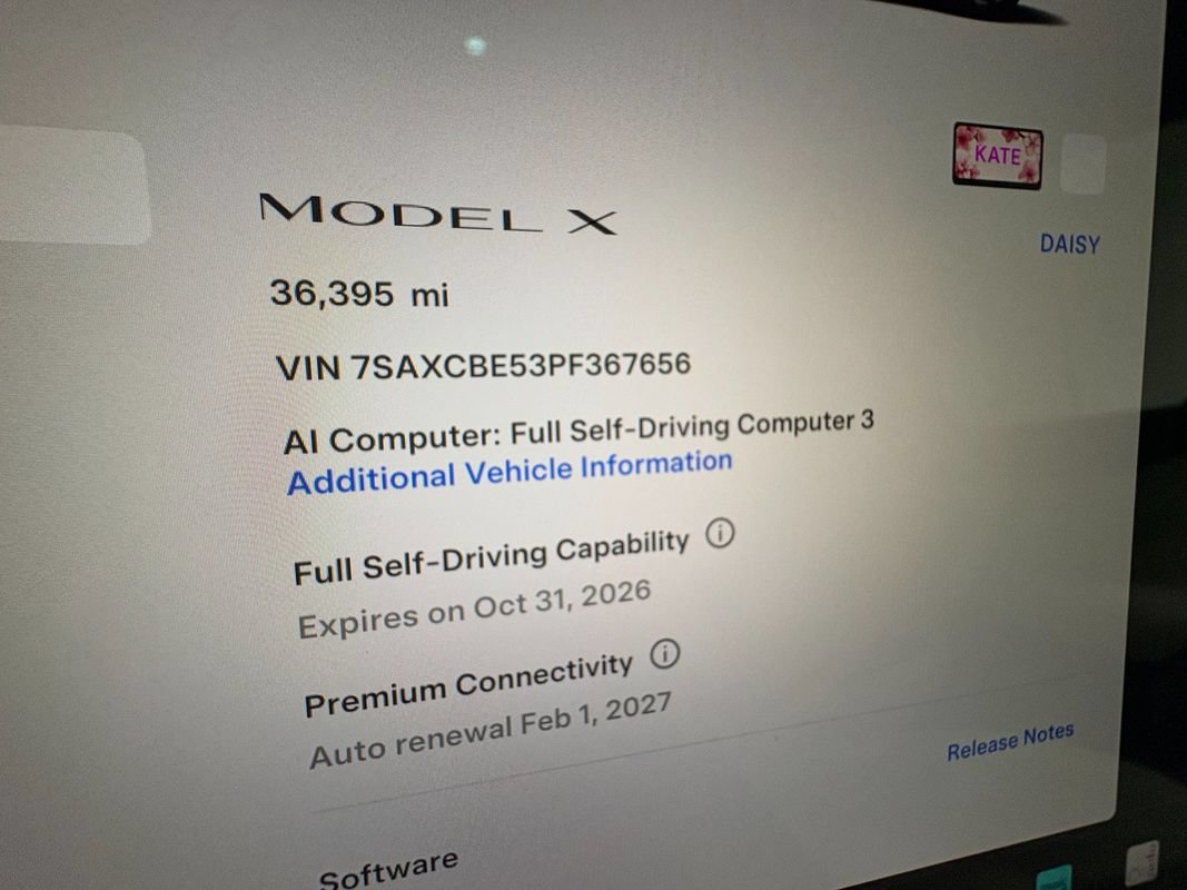 Used 2023 Tesla Model X AWD/4WD image 18