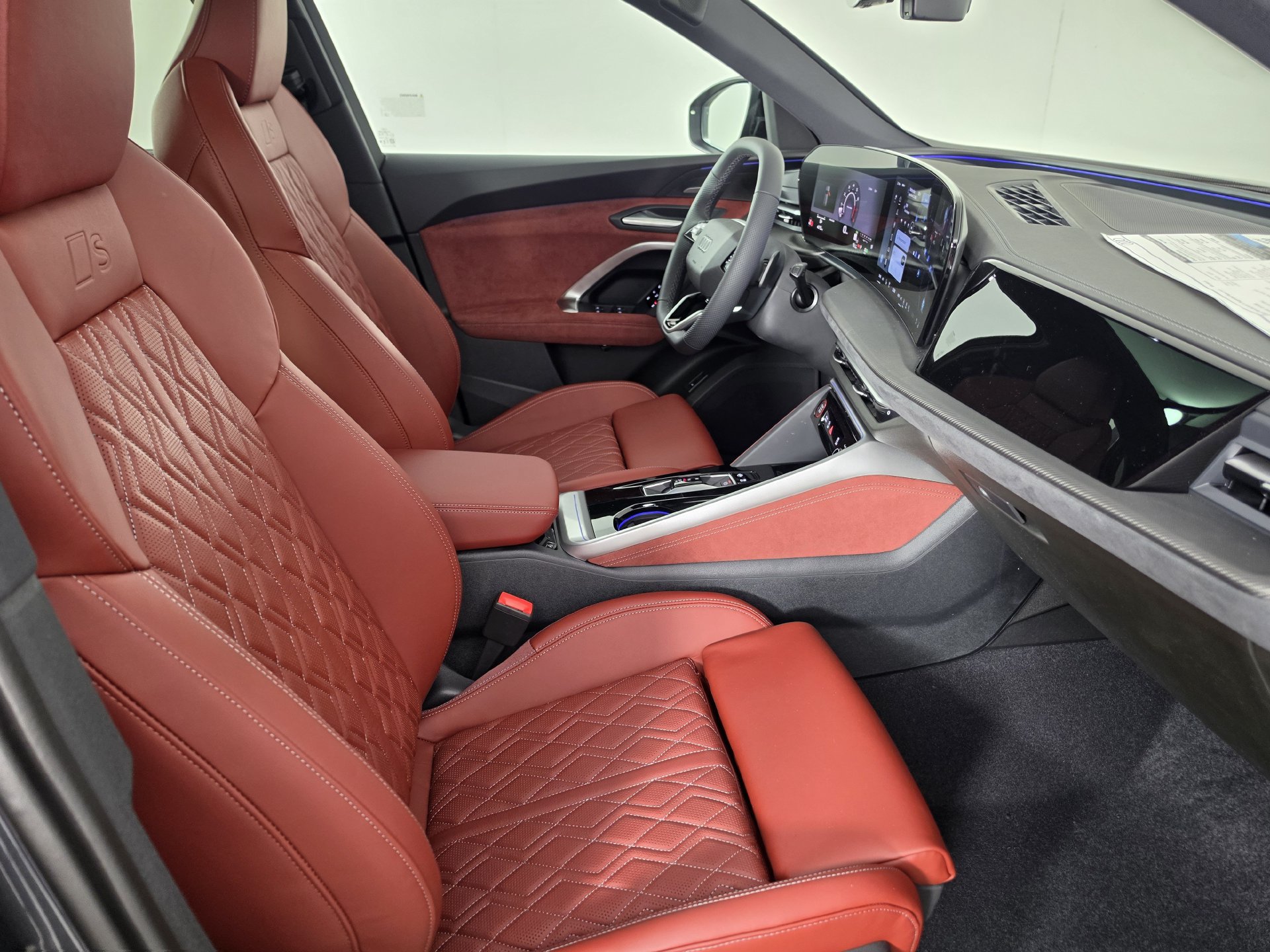 New 2026 Audi SQ5 Premium Plus AWD/4WD image 36