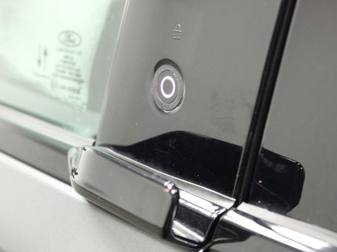 Used 2023 Ford Mustang Mach-E Premium image 11