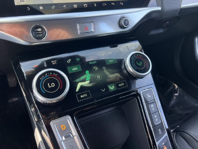 Used 2020 Jaguar I-PACE SE AWD/4WD image 26