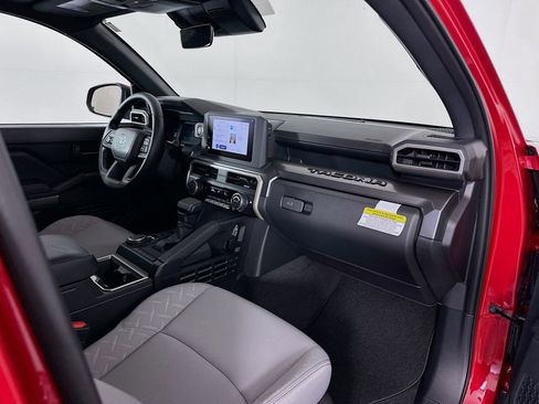Used 2026 Toyota Tacoma SR5 AWD/4WD image 27