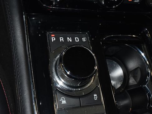 Used 2017 Jaguar XJ R RWD image 14