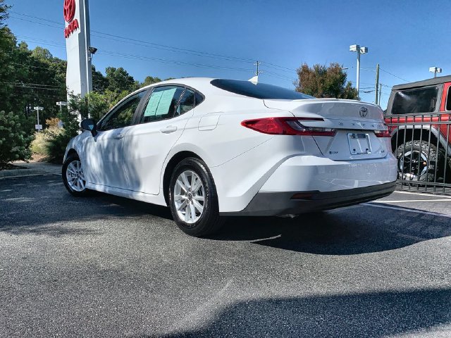 Used 2026 Toyota Camry LE w/ Convenience Package FWD image 6