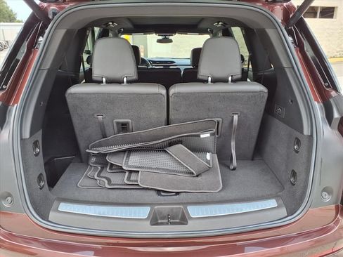 Used 2023 Cadillac XT6 Luxury FWD image 17