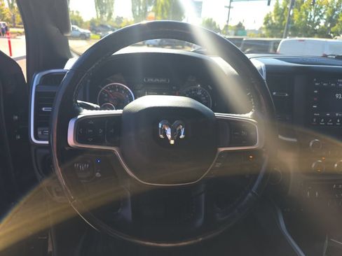 Used 2019 RAM 1500 Big Horn AWD/4WD image 15