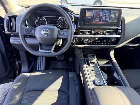 New 2026 Nissan Pathfinder SV image 17