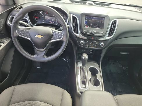 Used 2020 Chevrolet Equinox LT FWD image 26