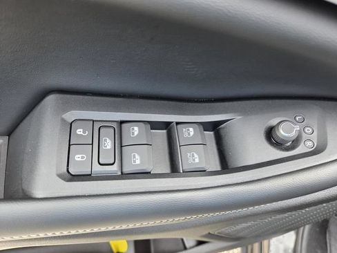 New 2026 Jeep Grand Cherokee Altitude RWD image 21