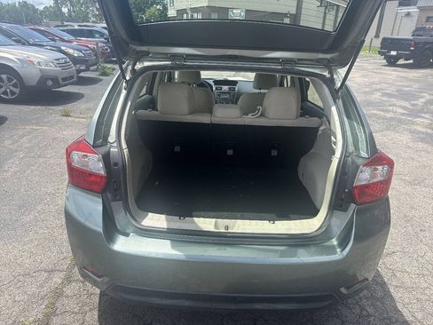 Used 2014 Subaru Impreza 2.0i Premium AWD/4WD image 9