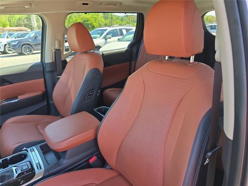 Used 2024 Kia Carnival SX Prestige FWD image 17