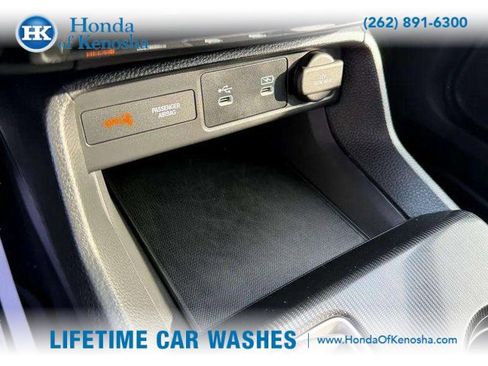 Used 2025 Honda Civic Sport image 9