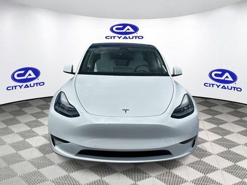 Used 2021 Tesla Model Y Long Range AWD/4WD image 10