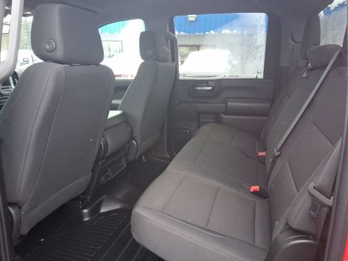 Used 2024 Chevrolet Silverado 2500 W/T image 16