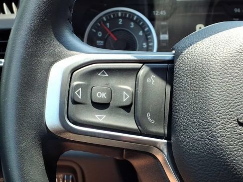Used 2024 RAM 2500 Laramie AWD/4WD image 19