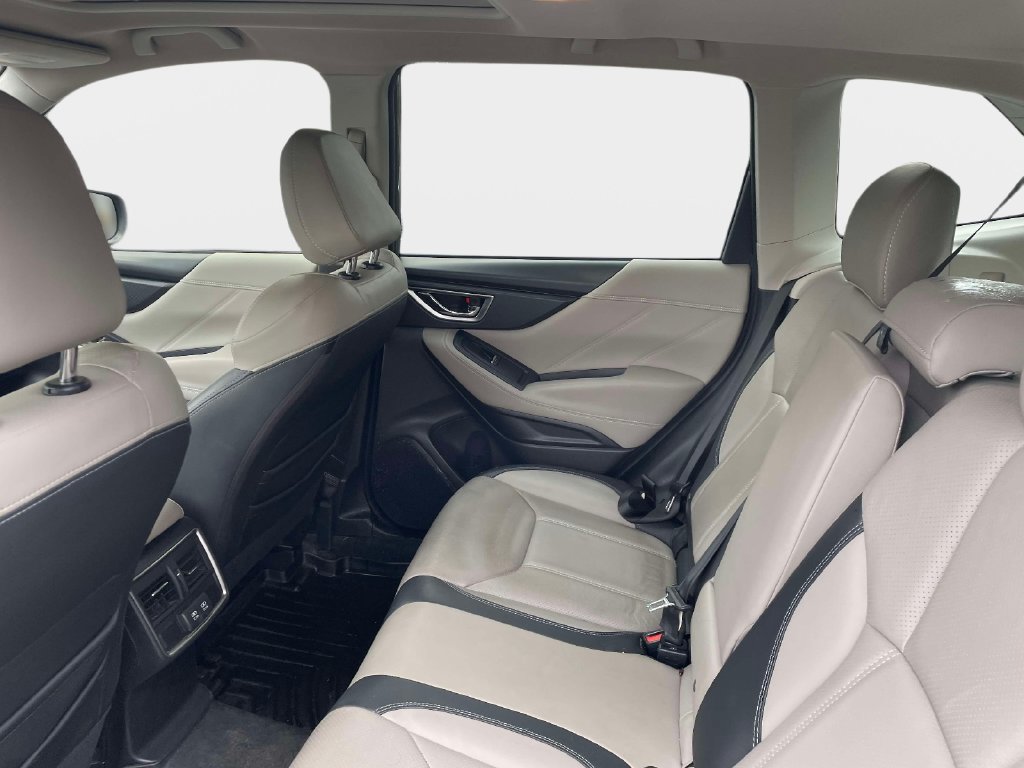 Used 2020 Subaru Forester Limited AWD/4WD image 15
