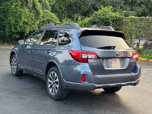 Used 2016 Subaru Outback 2.5i Limited AWD/4WD image 5