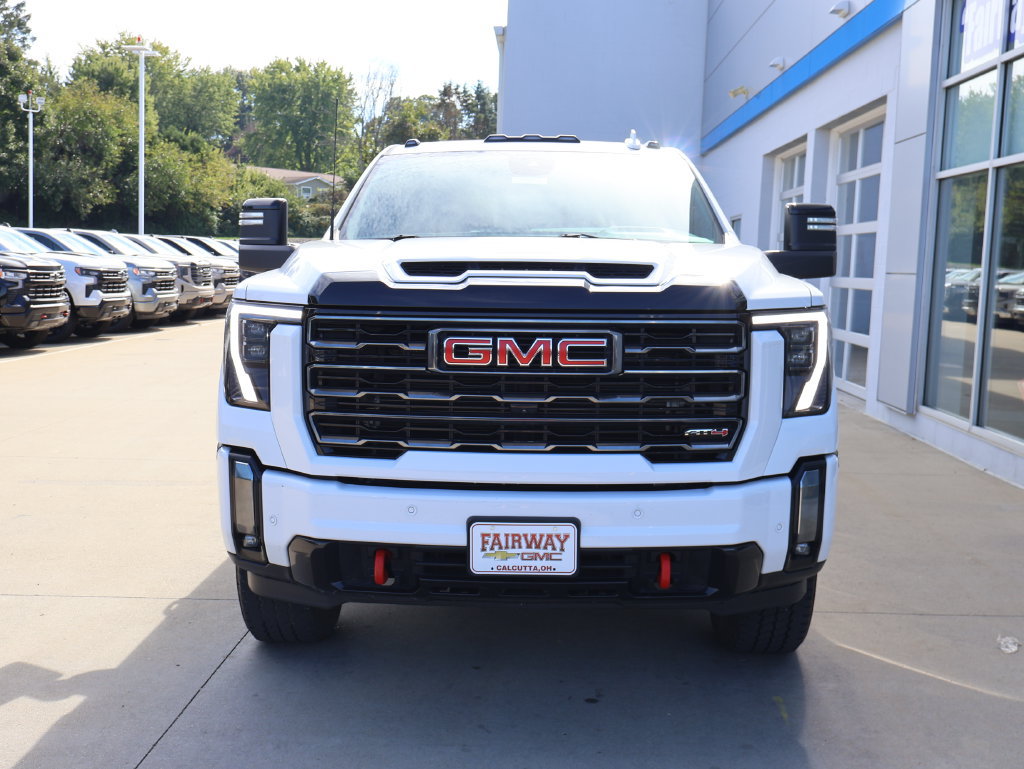 Used 2024 GMC Sierra 2500 AT4 w/ AT4 Premium Plus Package AWD/4WD image 5
