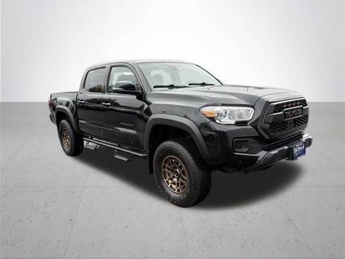 Used 2023 Toyota Tacoma 4x4 Double Cab w/ Trail Edition image 4