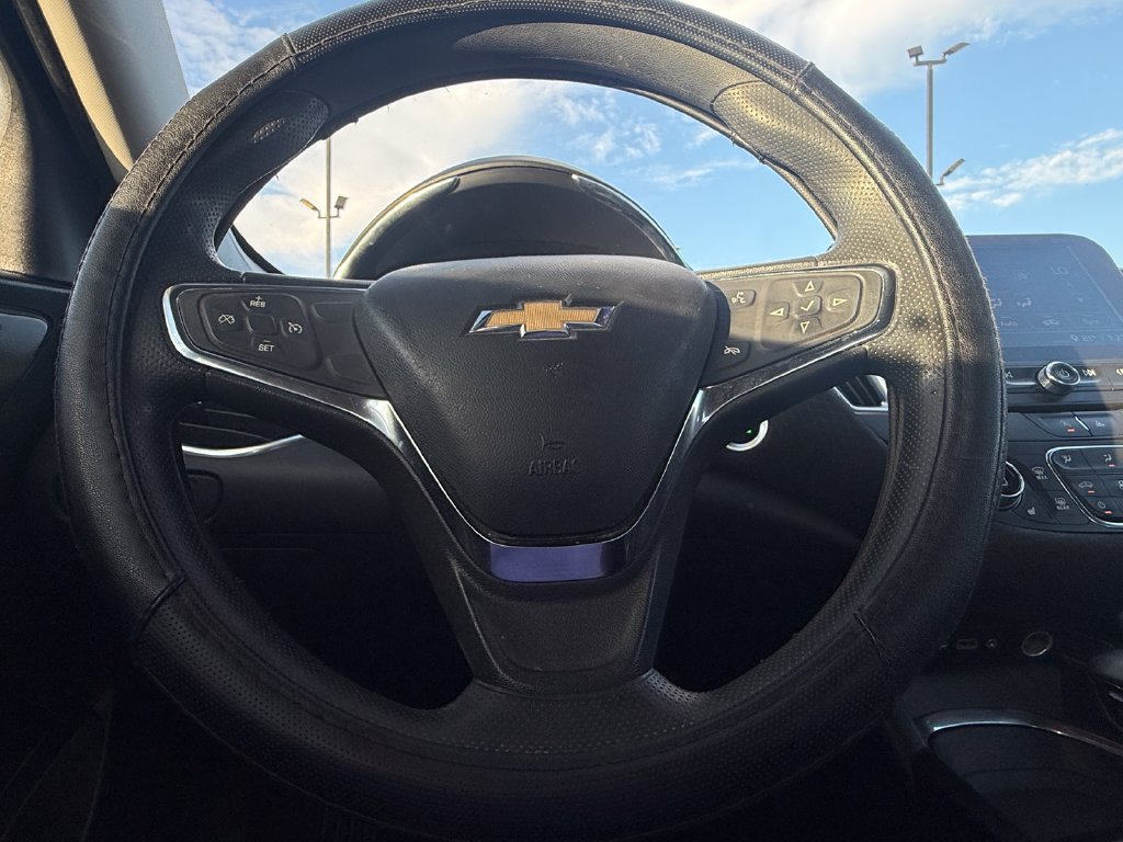 Used 2021 Chevrolet Malibu LT FWD image 15