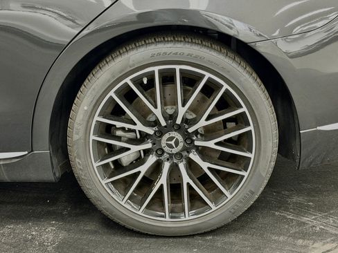 Used 2024 Mercedes-Benz S 580 4MATIC Sedan image 17