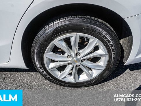 Used 2024 Chevrolet Malibu LT FWD image 17
