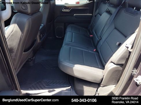 Used 2022 Chevrolet Silverado 1500 LT Trail Boss w/ LT Trail Boss Premium Package AWD/4WD image 13