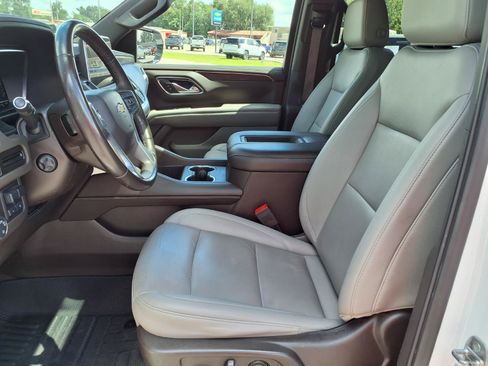 Certified 2022 Chevrolet Tahoe LT w/ LT Signature Package RWD image 14