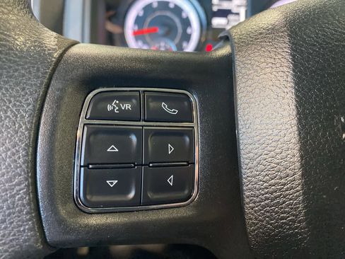 Used 2019 RAM 1500 Classic SLT image 20
