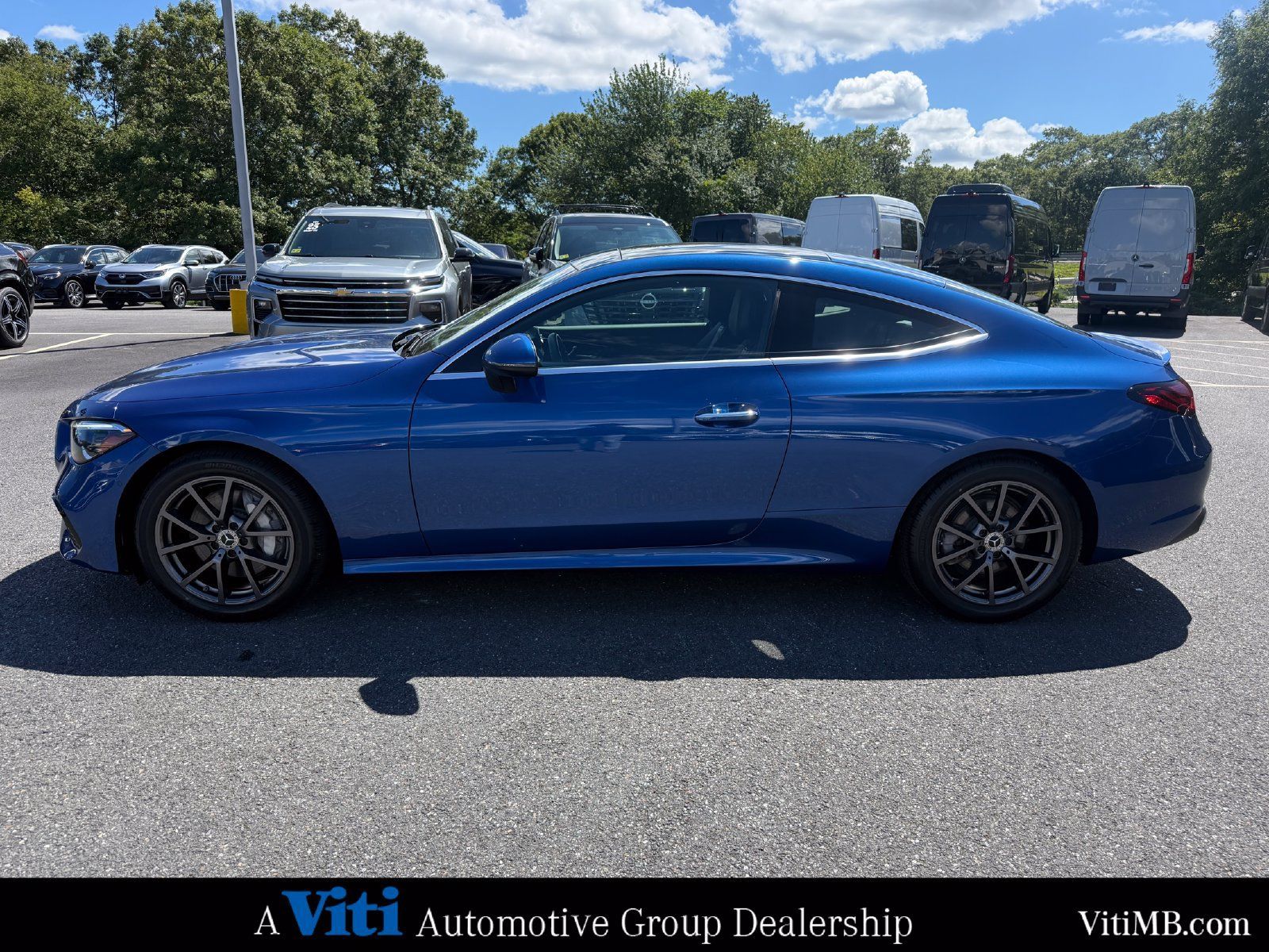 Used 2024 Mercedes-Benz CLE 300 4MATIC Coupe image 5
