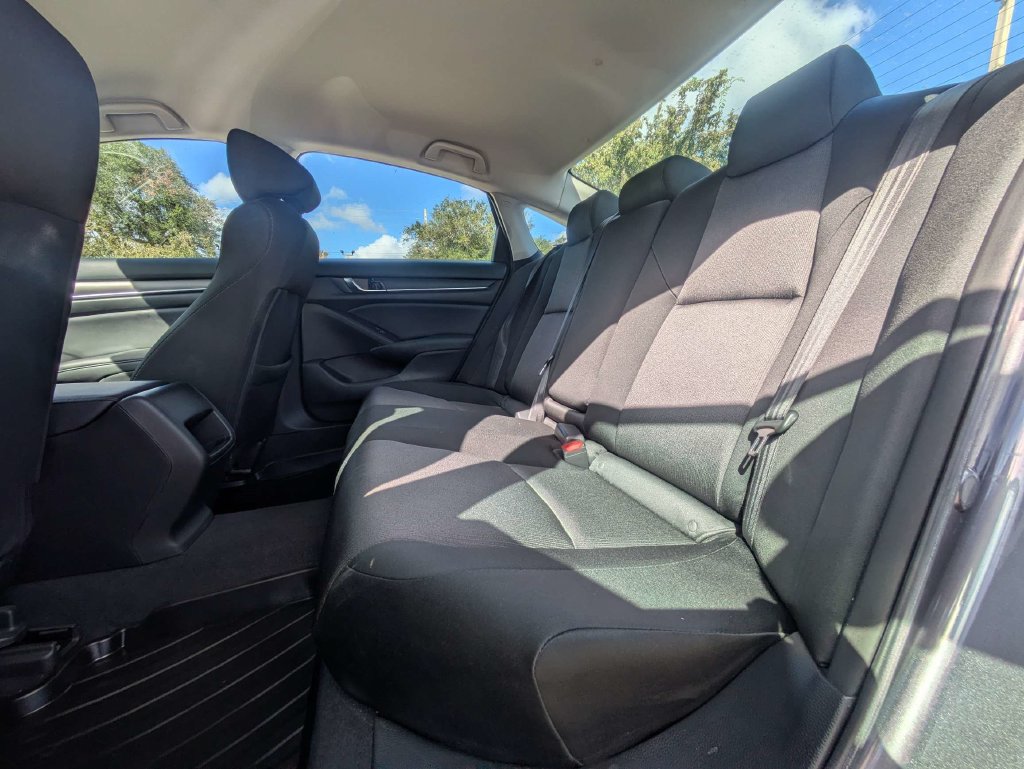 Certified 2022 Honda Accord LX image 11