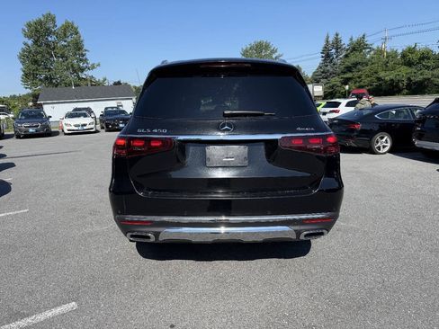 Used 2025 Mercedes-Benz GLS 450 4MATIC image 5
