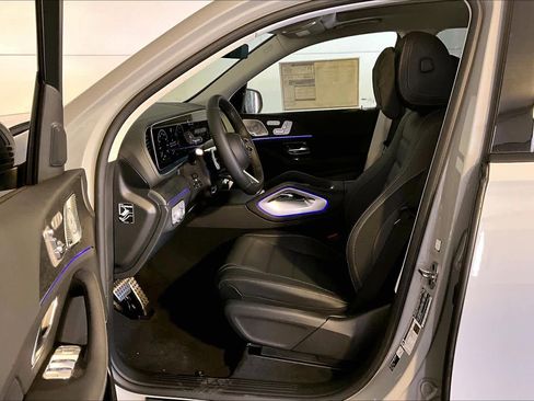 New 2026 Mercedes-Benz GLS 450 4MATIC image 13