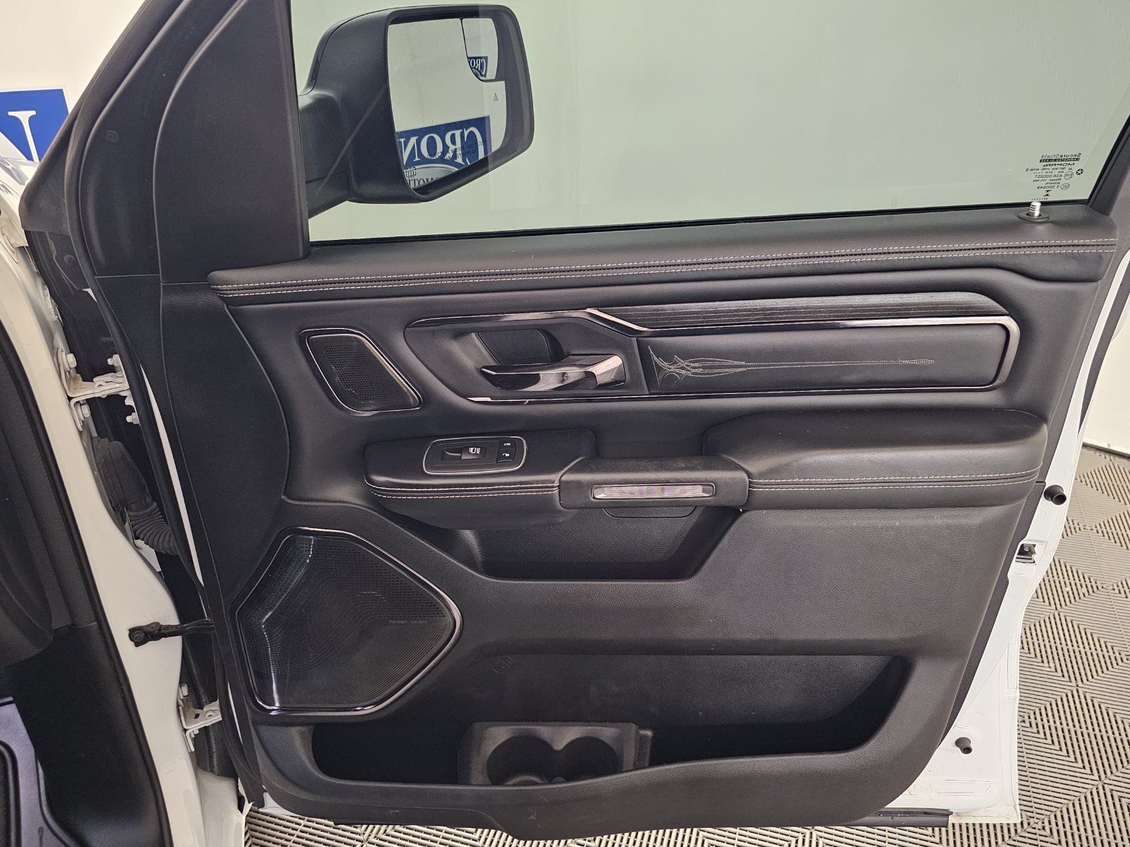 Used 2024 RAM 1500 Limited w/ Night Edition AWD/4WD image 25