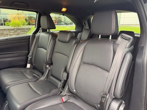 Used 2025 Honda Odyssey Sport-L image 13