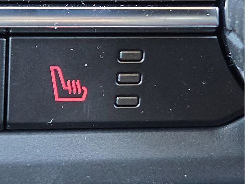 New 2025 Ford Bronco Heritage Edition image 21