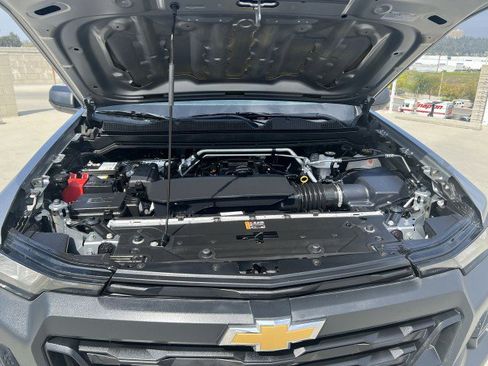 Used 2024 Chevrolet Colorado W/T image 29