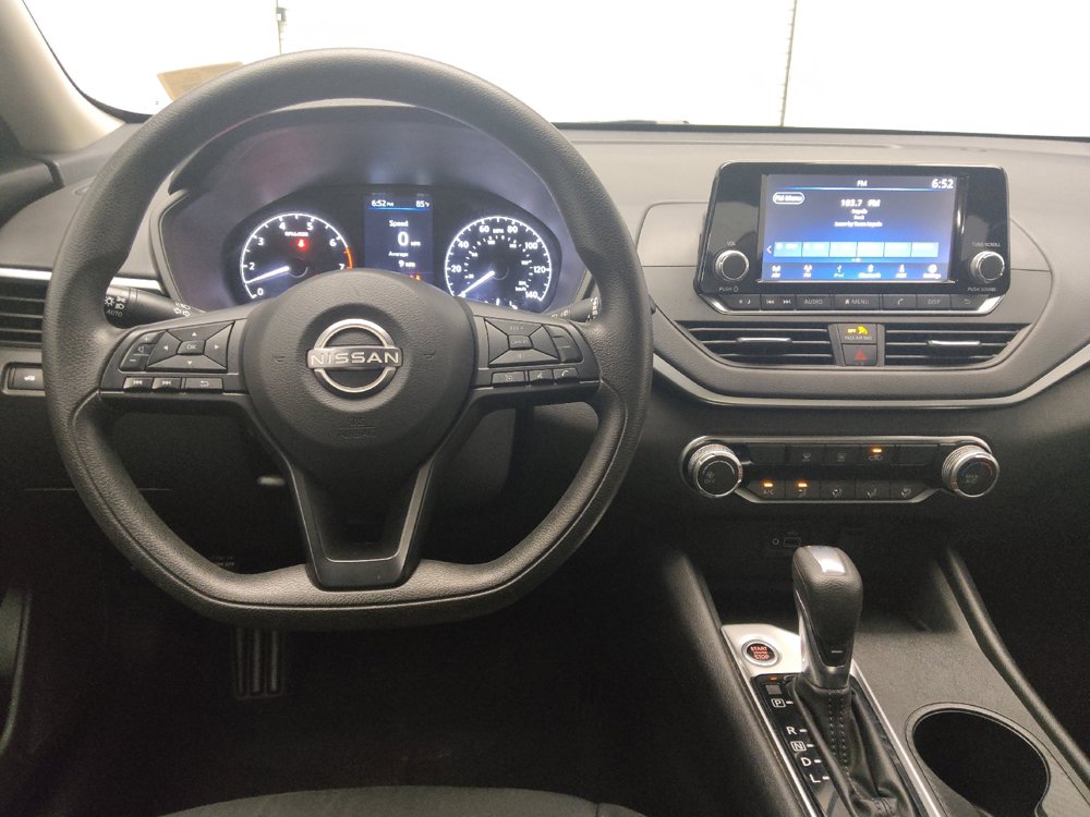 Used 2023 Nissan Altima 2.5 S FWD image 22