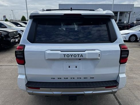 Used 2025 Toyota 4Runner Limited AWD/4WD image 6