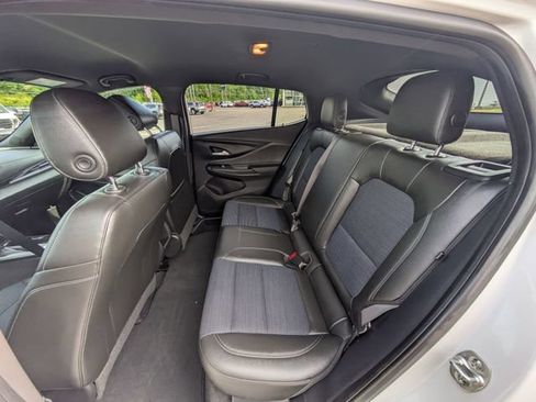 Certified 2025 Buick Envista Preferred w/ Convenience I Package FWD image 28