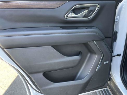 Used 2023 Chevrolet Tahoe High Country image 12