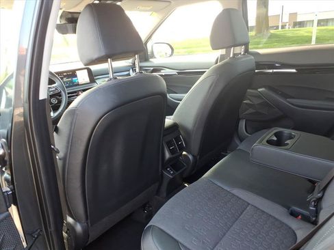 Used 2024 Kia Seltos S FWD image 26