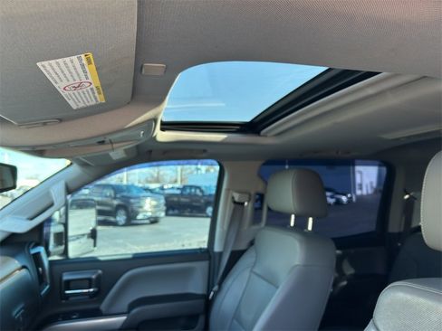 Used 2019 Chevrolet Silverado 2500 LTZ w/ Duramax Plus Package image 28