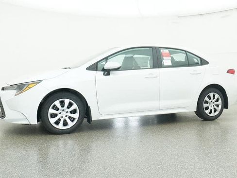New 2026 Toyota Corolla LE image 18