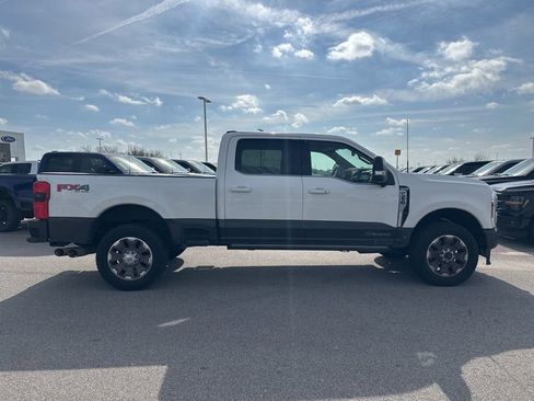 Used 2024 Ford F250 King Ranch w/ FX4 Off-Road Package image 10