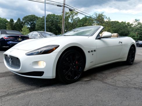 Used 2015 Maserati GranTurismo Convertible image 83