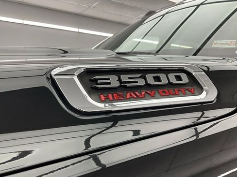 Used 2022 RAM 3500 Big Horn w/ Cold Weather Group image 24